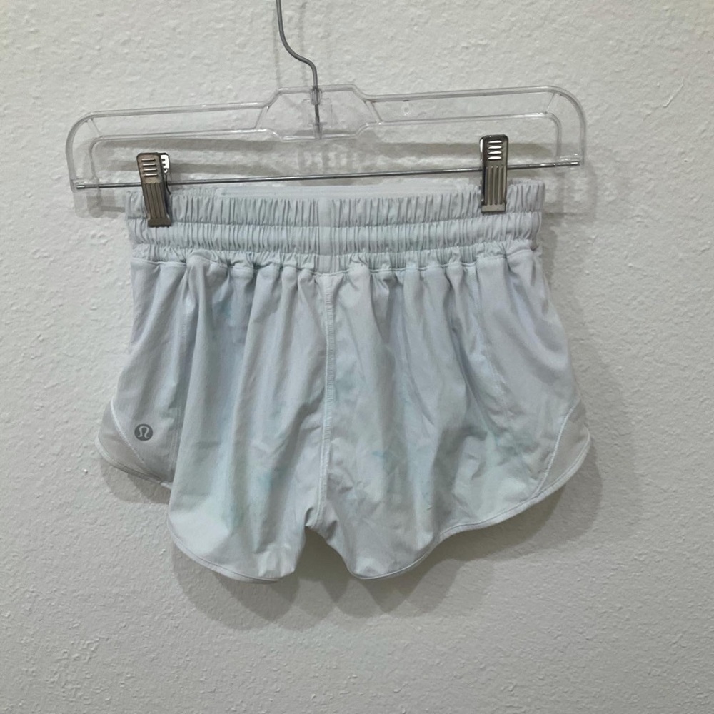 Lululemon hotty hot shorts